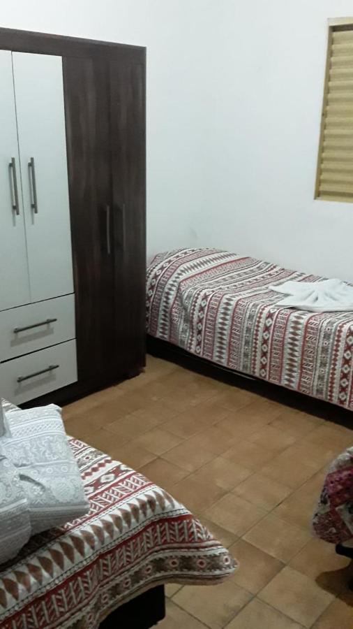 Pousada Da Sonia Apartment อูเบร์ลังเจีย ภายนอก รูปภาพ