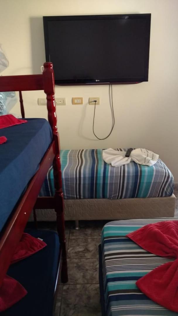 Pousada Da Sonia Apartment อูเบร์ลังเจีย ภายนอก รูปภาพ